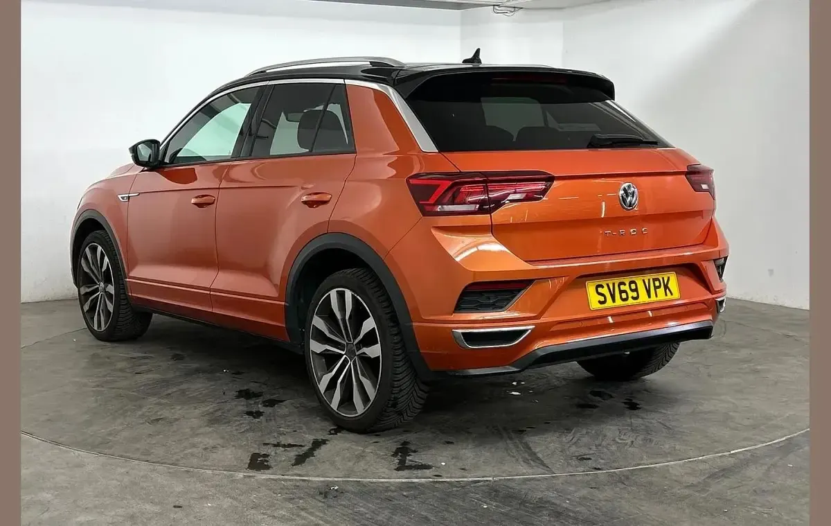 Used VW T-Roc R-line 150 HP (110 kW) 2019 Orange SUV