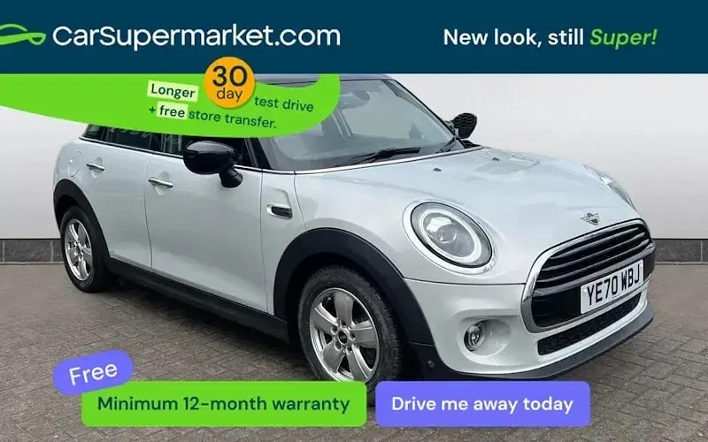 Usado Mini Cooper Classic 136 HP (100 kW) 2020 Prateado Citadino