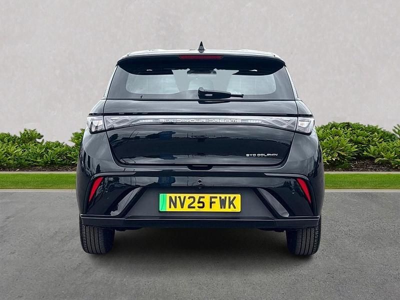 Used BYD Dolphin Active 69 kW (95 HP) 2025 Black Hatchback