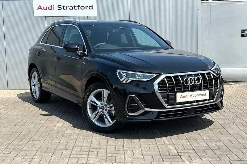 Black Used 2025 Audi Q3 S-Line SUV | £33,950 (Fair price) - Image 1/4