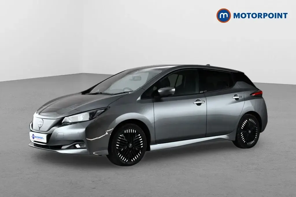 Used Nissan Leaf N-Connecta 110 kW (150 HP) 2024 Grey Hatchback
