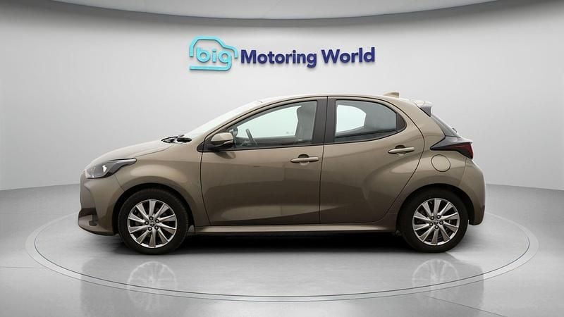 Used Toyota Yaris Hybrid 116 HP (85 kW) 2022 Bronze Hatchback