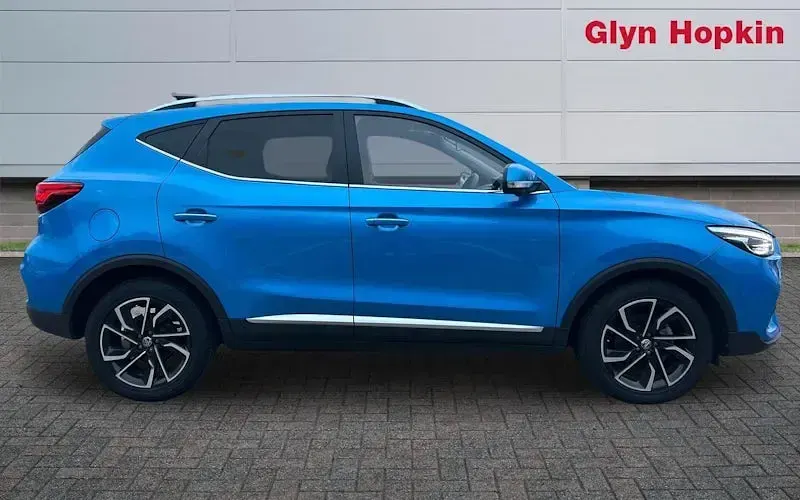 Used MG ZS Exclusive 106 HP (77 kW) 2024 Blue SUV