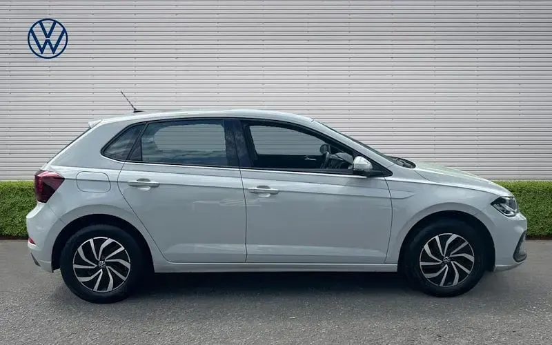 Used VW Polo Life 95 HP (69 kW) 2026 Hatchback
