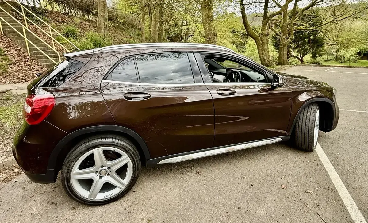 Used Mercedes GLA220 Executive 177 HP (130 kW) 2017 Bronze SUV