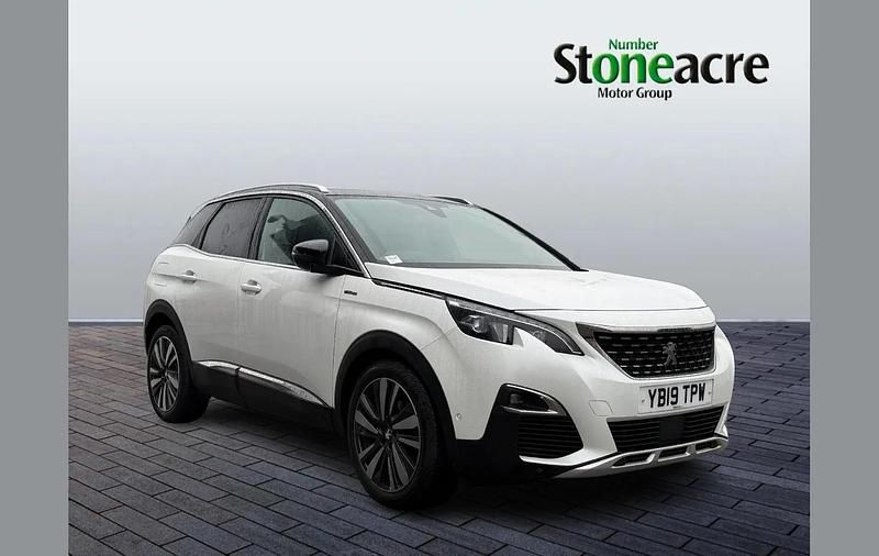 Used Peugeot 3008 Premium 128 HP (94 kW) 2019 White SUV