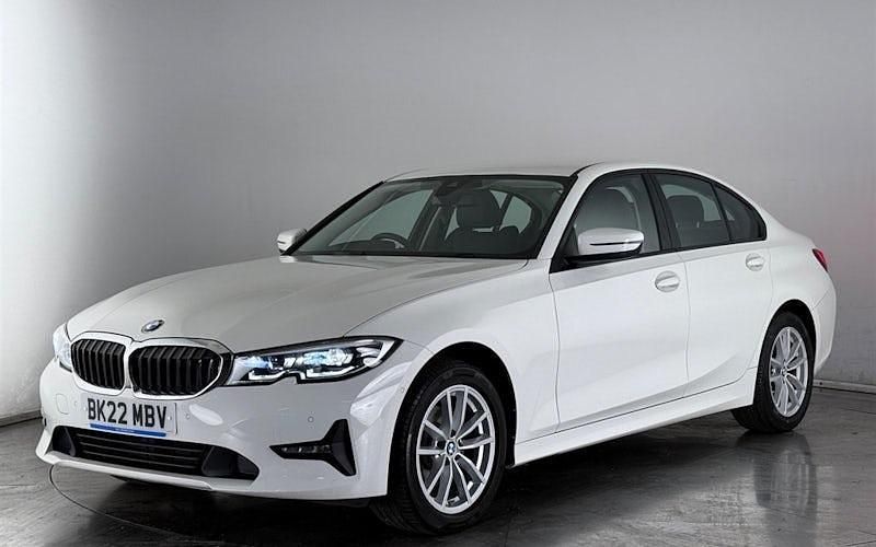 Used BMW 320 184 HP (135 kW) 2022 White Sedan
