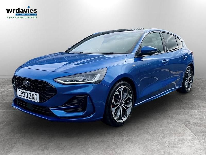 Usado Ford Focus ST-Line X 2023 Azul Citadino