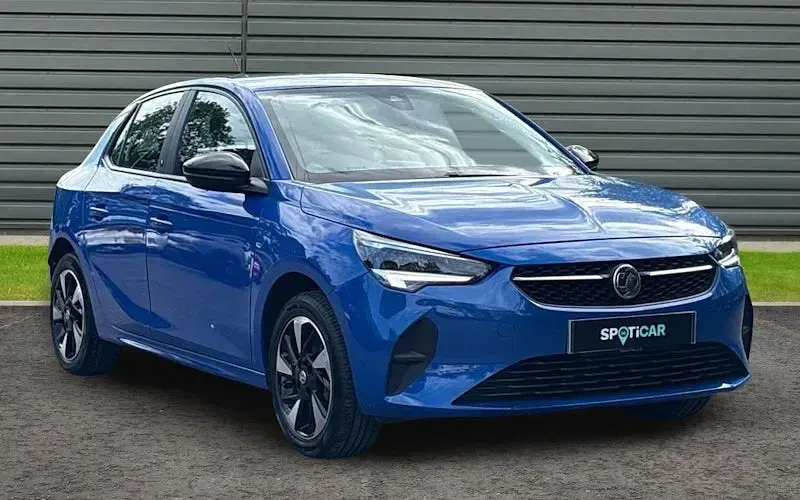 Begagnad Vauxhall Corsa-e 100 kW (136 HK) 2022 Halvkombi
