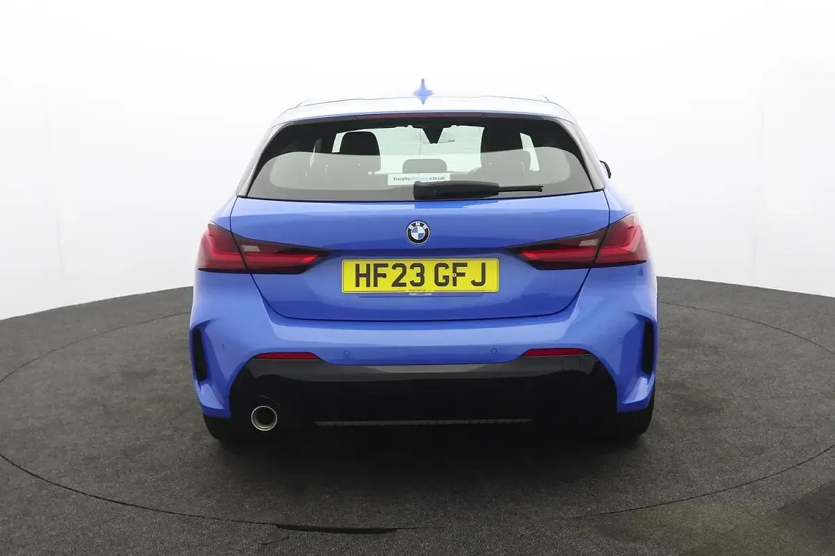 Used BMW 118 M Sport 136 HP (100 kW) 2023 Blue Hatchback