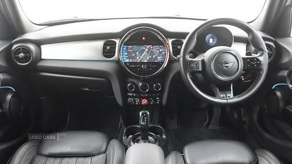 Used Mini Cooper S Exclusive 176 HP (129 kW) 2021 Silver Hatchback