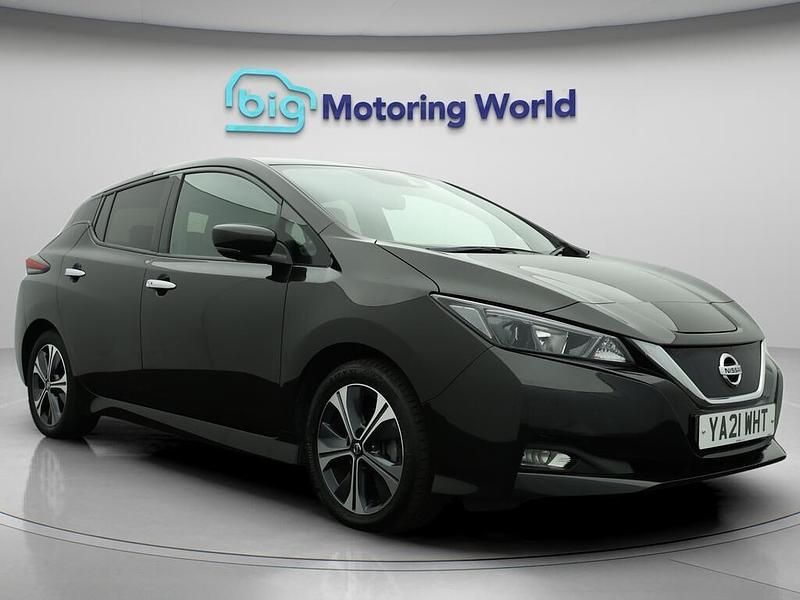 Black Used 2021 Nissan Leaf N-Connecta Hatchback | £8,500 (Fair price) - Image 1/4
