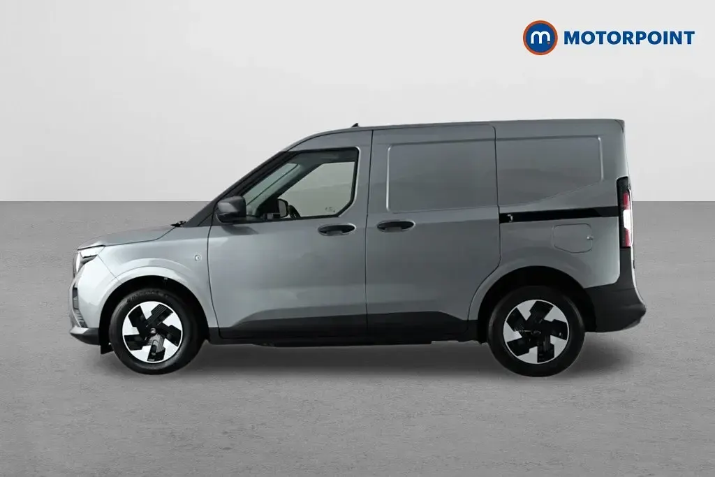 New Ford Transit Courier Trend 100 kW (136 HP) 2025 Silver Van