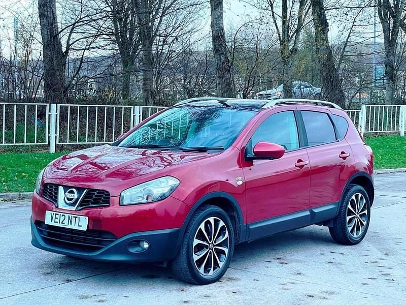 Used Nissan Qashqai N-TEC 2012 Red SUV