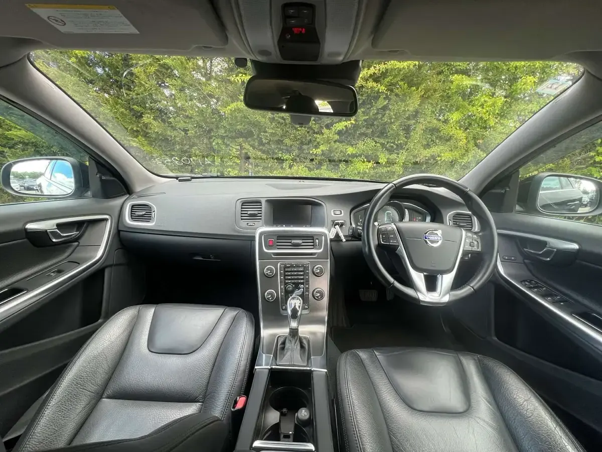 Used Volvo V60 2014 Black Estate