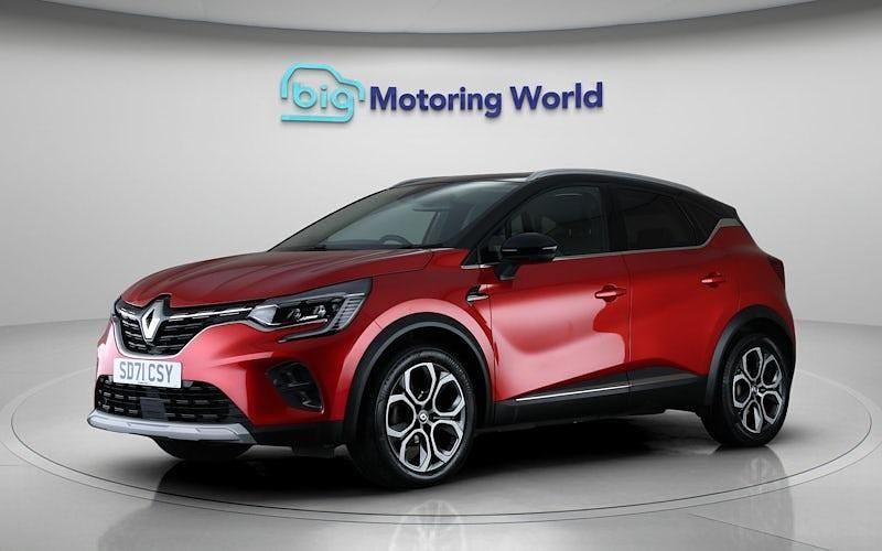Używany Renault Captur Version S 91 KM (66 kW) 2021 Czerwony SUV