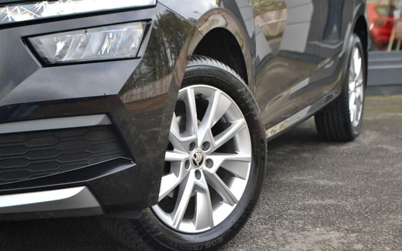 Used Skoda Kamiq SE Drive 150 HP (110 kW) 2023 Black SUV