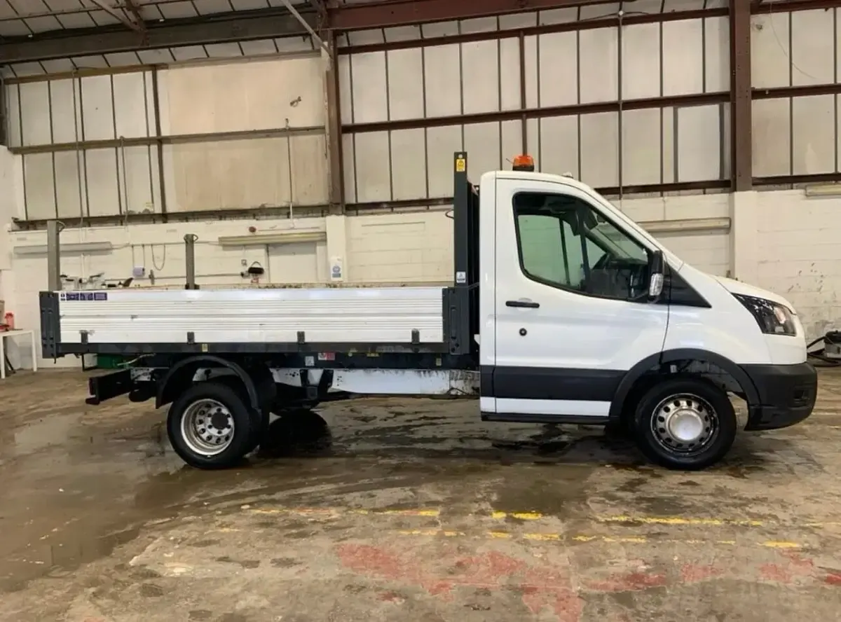 Used Ford Transit 130 HP (95 kW) 2021 White Cabriolet