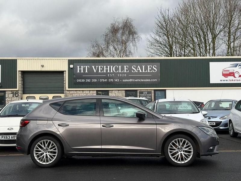 Used Seat Leon SE Dynamic 110 HP (80 kW) 2016 Grey Hatchback