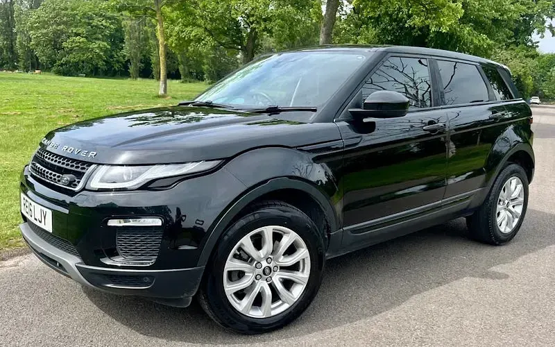 Used Land Rover Range Rover evoque SE 179 HP (131 kW) 2018 Hatchback