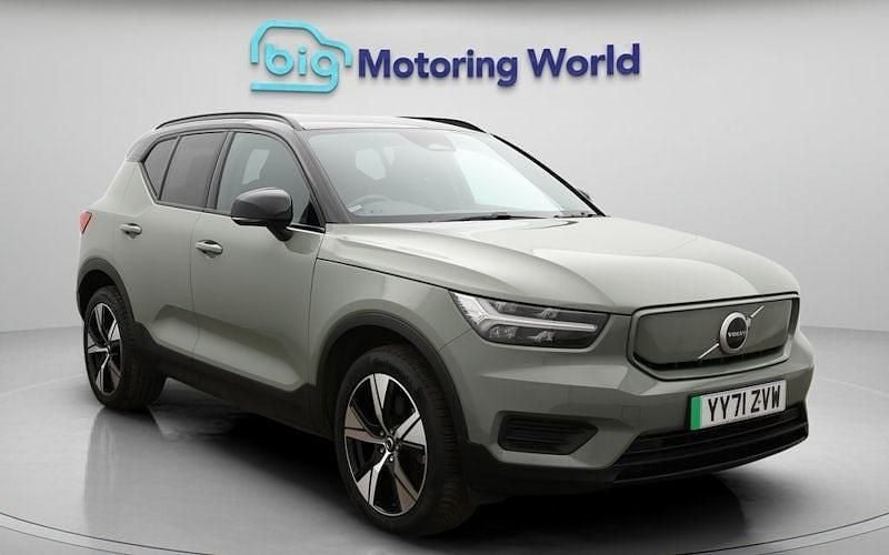Used Volvo XC40 300 kW (408 HP) 2021 Green SUV