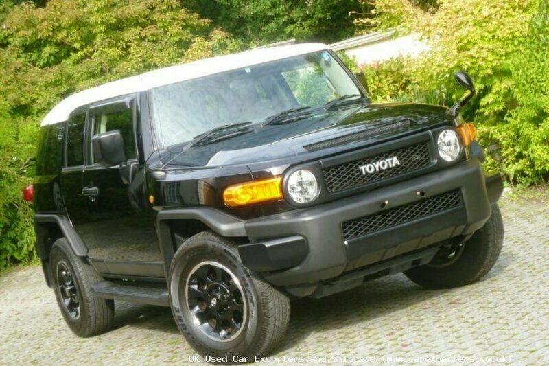 Used 2013 Toyota FJ Cruiser SUV | £28,995 - Image 1/4