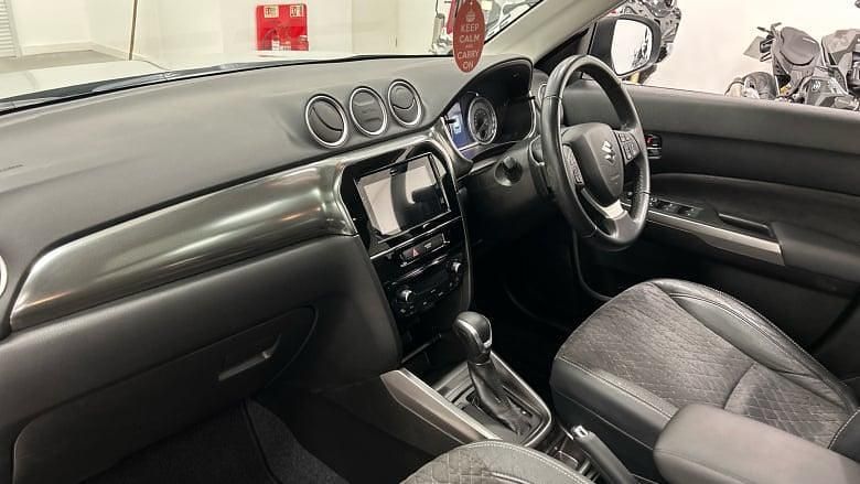 Used Suzuki Vitara SZ5 115 HP (84 kW) 2022 Estate