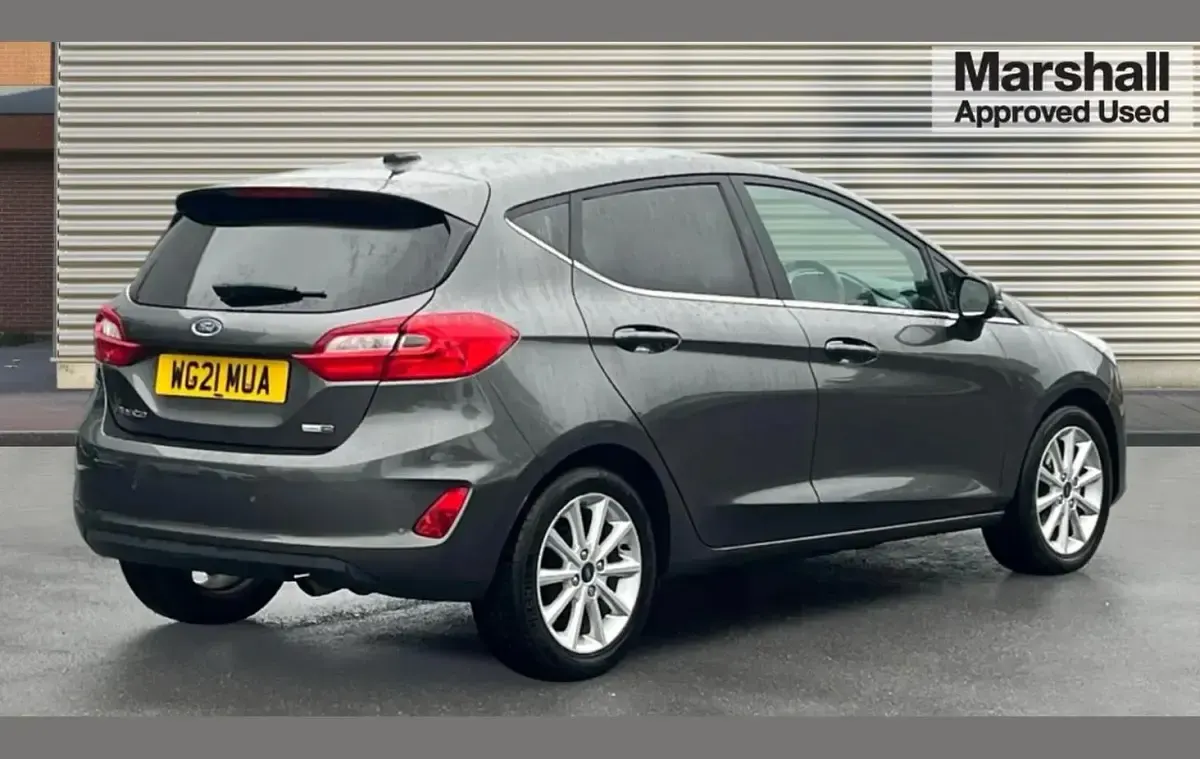 Used Ford Fiesta Titanium 125 HP (91 kW) 2021 Grey Hatchback