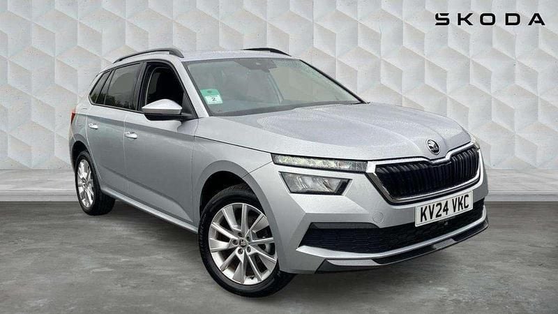 Brilliant silver metallic Used 2024 Skoda Kamiq SE SUV | £19,000 (Fair price) - Image 1/4