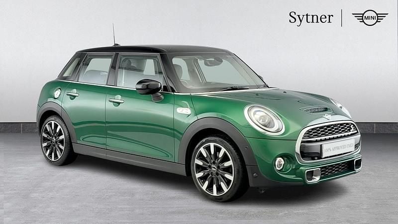 Green Used 2019 Mini Cooper S Exclusive Hatchback | £12,250 (Fair price) - Image 1/4