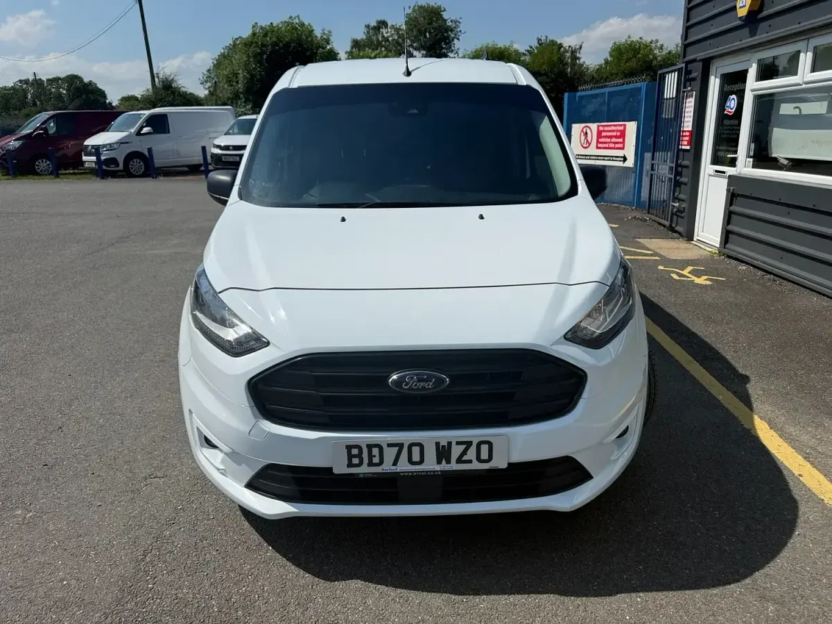 Used Ford Transit Connect Trend 120 HP (88 kW) 2020 White MPV