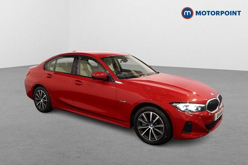Used BMW 330e Sport Line 292 HP (214 kW) 2023 Red Sedan