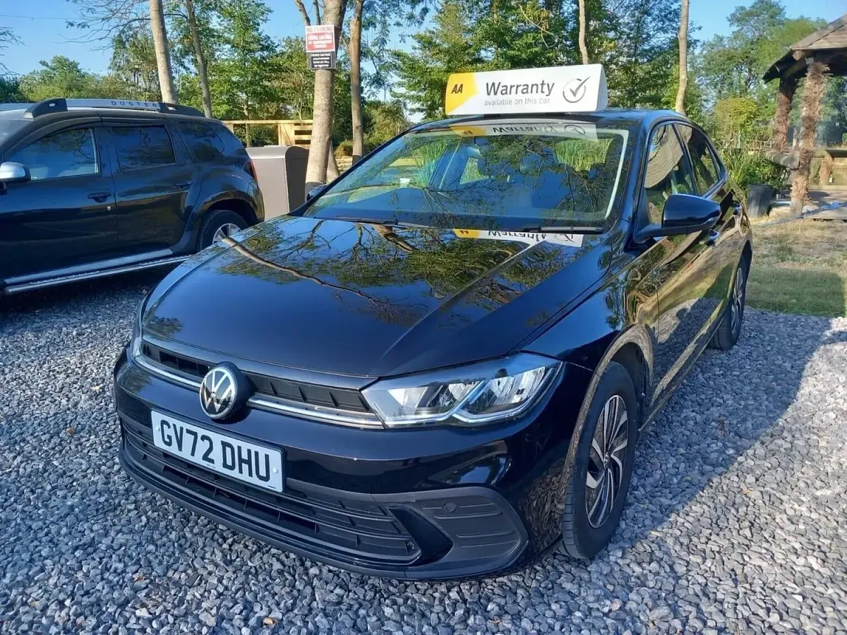 Used VW Polo Life 95 HP (69 kW) 2023 Black Hatchback