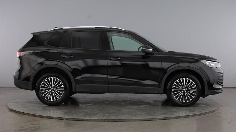 Used VW Tiguan Match 150 HP (110 kW) 2025 Grenadilla black SUV