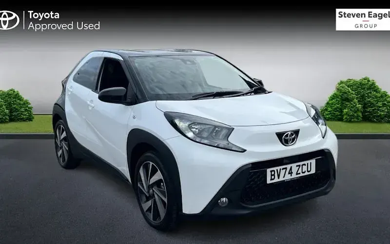 Usado Toyota Aygo X 72 CV (52 kW) 2025 SUV