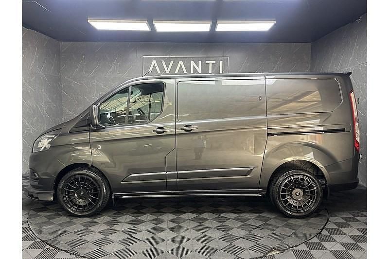 Used Ford Transit Custom Limited 130 HP (95 kW) 2022 Grey Van