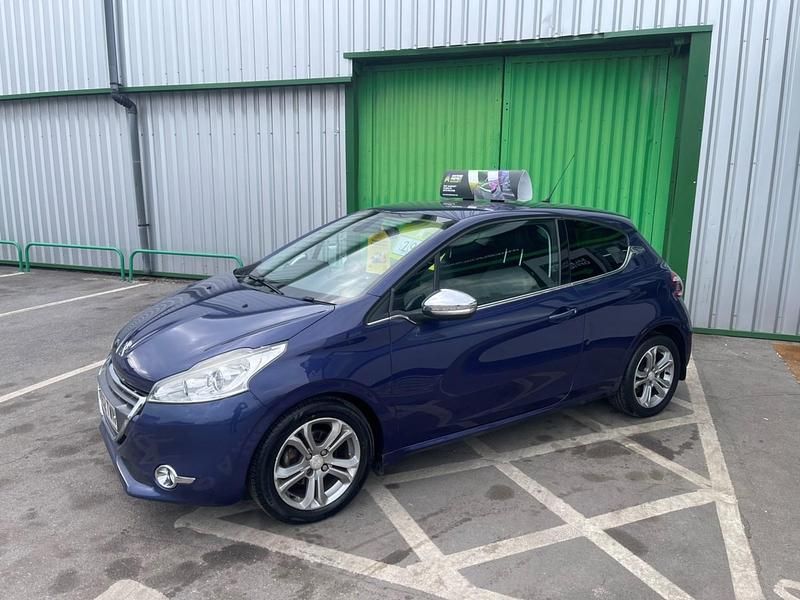 Used Peugeot 208 Allure 2013 Blue Hatchback