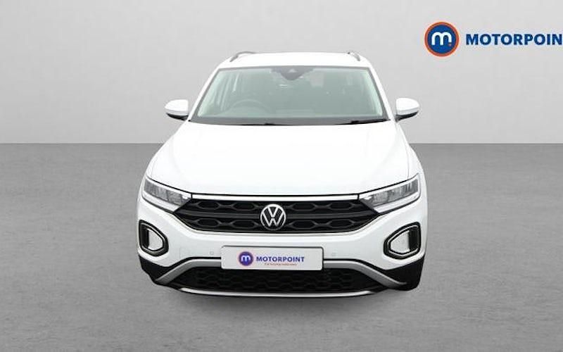 Used VW T-Roc Life 150 HP (110 kW) 2025 SUV