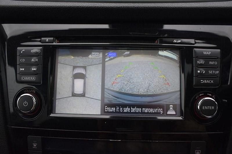 Used Nissan Qashqai N-Connecta 2017 Black SUV