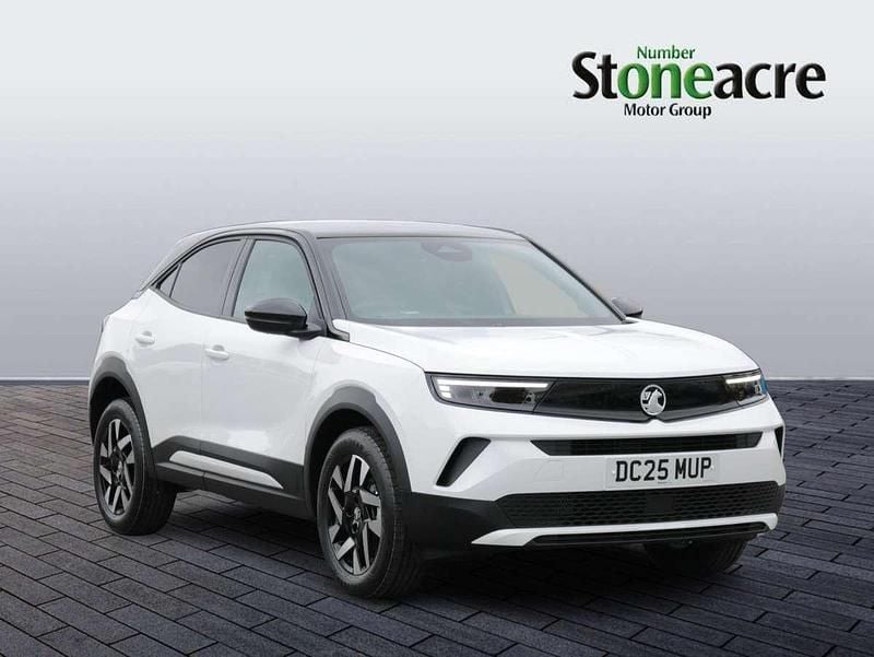 White New 2025 Vauxhall Mokka S SUV | £20,995 (Good price) - Image 1/4