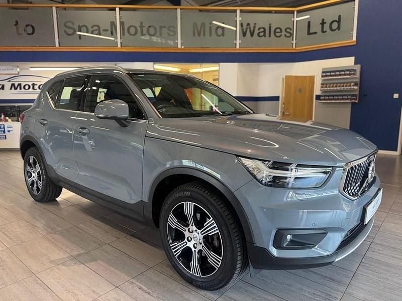 Grey Used 2019 Volvo XC40 Inscription SUV | £19,990 (Fair price) - Image 1/4