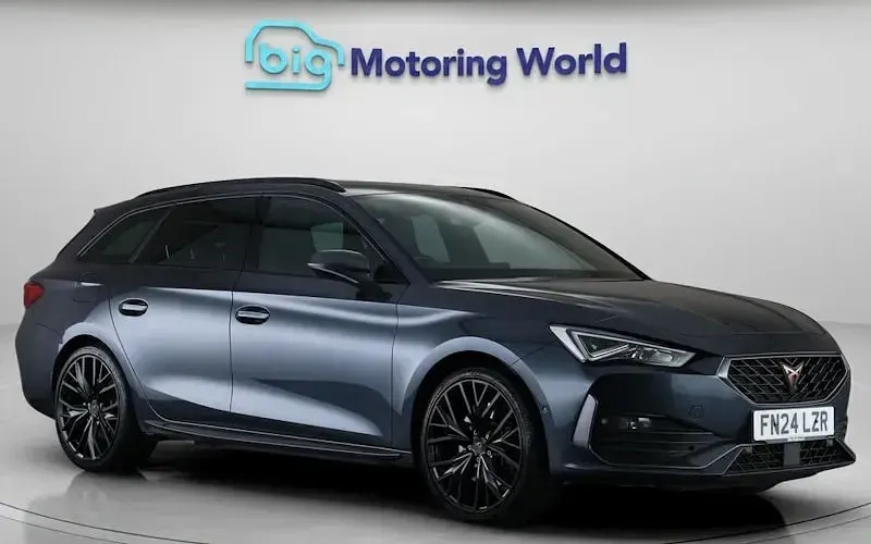 Used Cupra Leon VZ2 245 HP (180 kW) 2024 Grey Estate