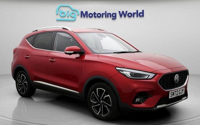 Red Used 2023 MG ZS Exclusive Hatchback | £14,050 (Fair price) - Image 1/4