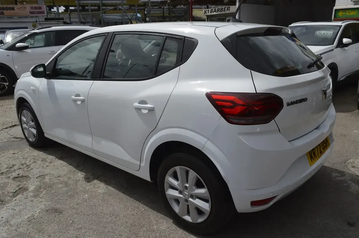 Used Dacia Sandero Comfort 2022 White Hatchback