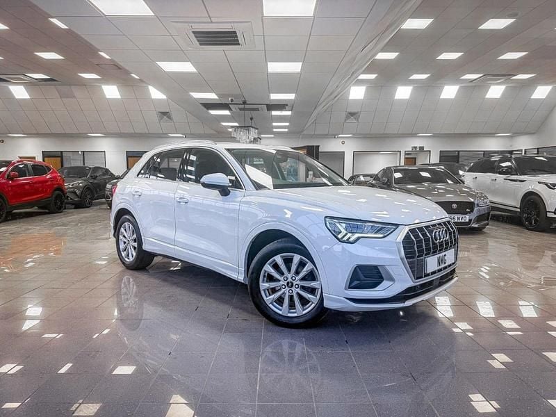 Used Audi Q3 Sport 150 HP (110 kW) 2021 White SUV