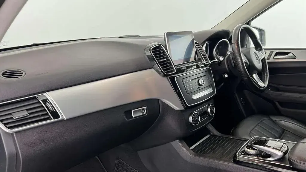 Used Mercedes GLE250 2016 Silver SUV
