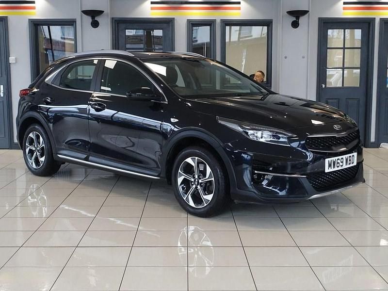 Black Used 2020 Kia XCeed 2 SUV | £11,970 (Fair price) - Image 1/4