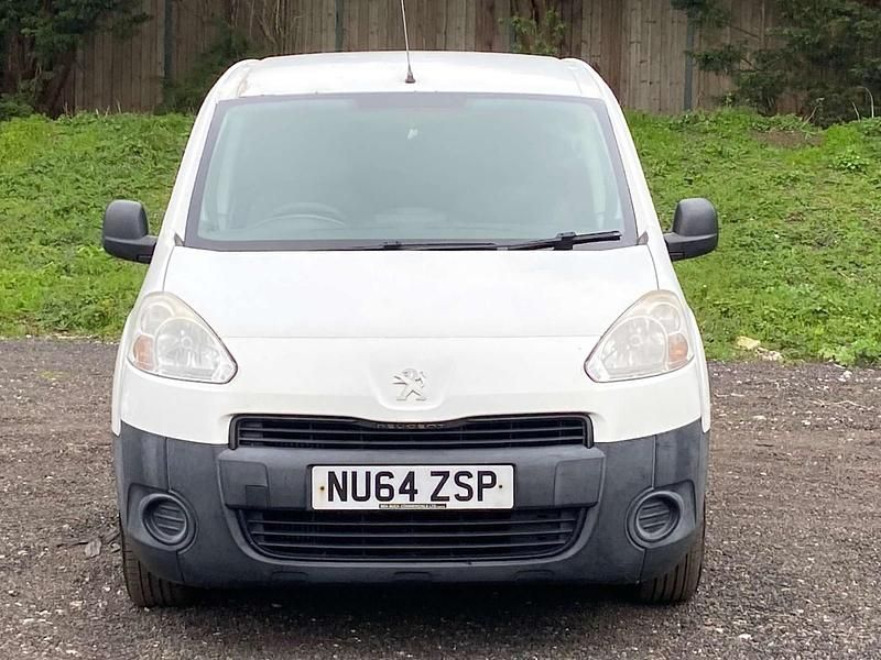 Used Peugeot Partner S 2014 White