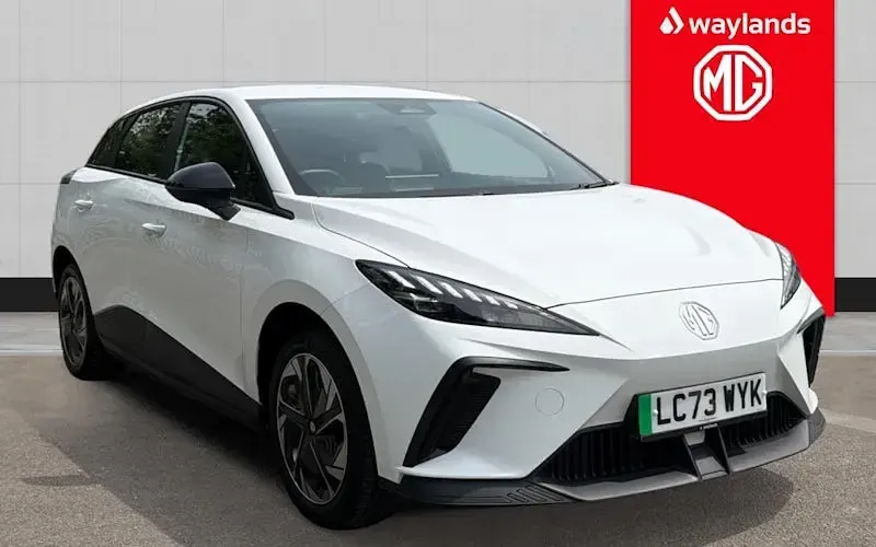 Used MG MG4 EV SE 319 kW (435 HP) 2023 Hatchback
