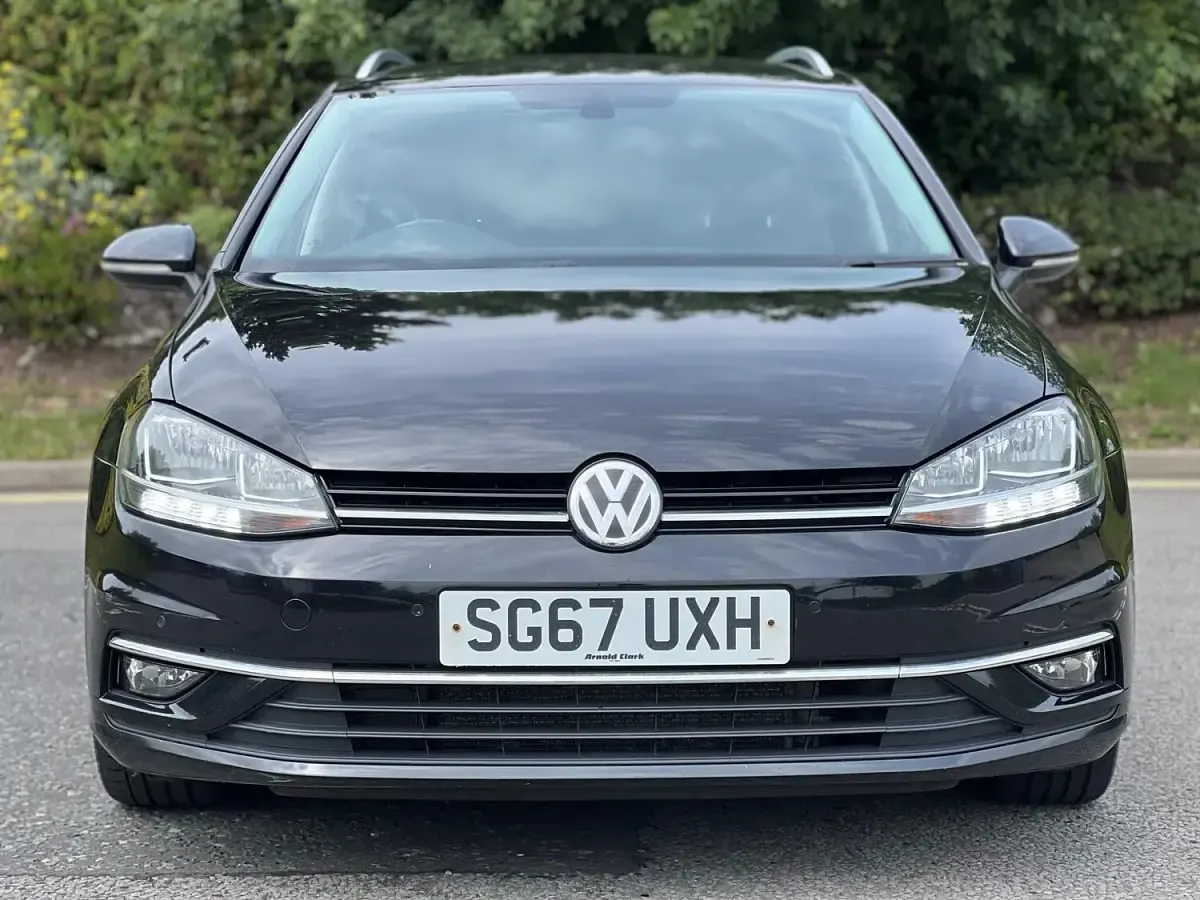 Used VW Golf VII GT 150 HP (110 kW) 2017 Black Estate